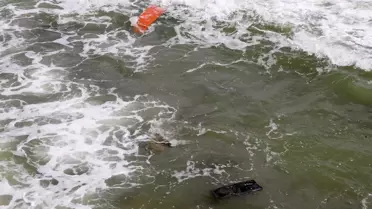 Alabora olan balıkçı teknesinin görüntüsü