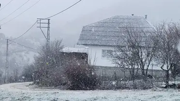 Karla kaplı Beypazarı sokakları