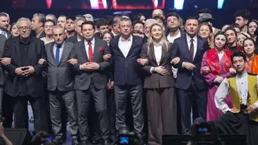 Özgür Özel, Demokrasi ve Özgürlük İçin Birlik Çağrısı Yaptı