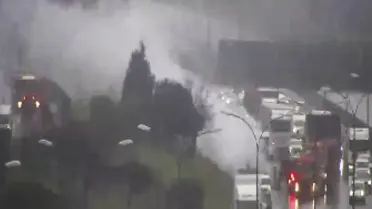 TEM Otoyolu'nda TIR Yangını: Tuzla Orhanlı'da Acil Durum