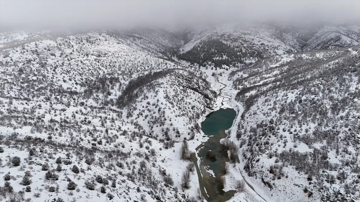 Isparta’da Bembeyaz Kış Rüyası: Karla Kaplı Köyler ve Muhteşem Manzaralar