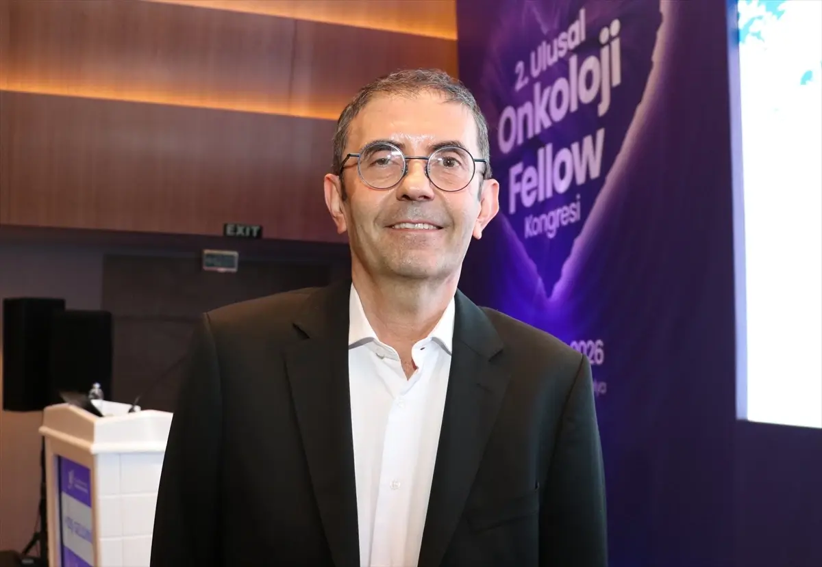 Sıcak İçecek Tüketimi ve Yemek Borusu Kanseri: Uzman Uyarıları