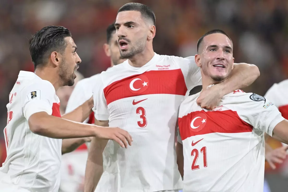 Galatasaray, Porto'nun genç golcüsü Deniz Gül'ü ara transferde hedefliyor