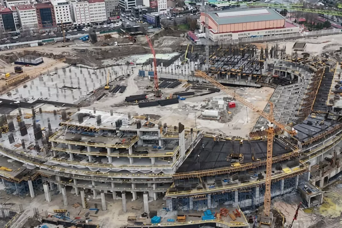 Karşıyaka’nın Yeni Stadyumu Yakında Açılıyor: İmzalar Resmen Tamamlandı