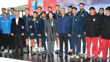 Fenerbahçe kürek takımı yarış sırasında