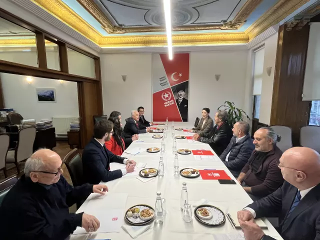 Errol Musk ve Nathan Browne toplantı anı