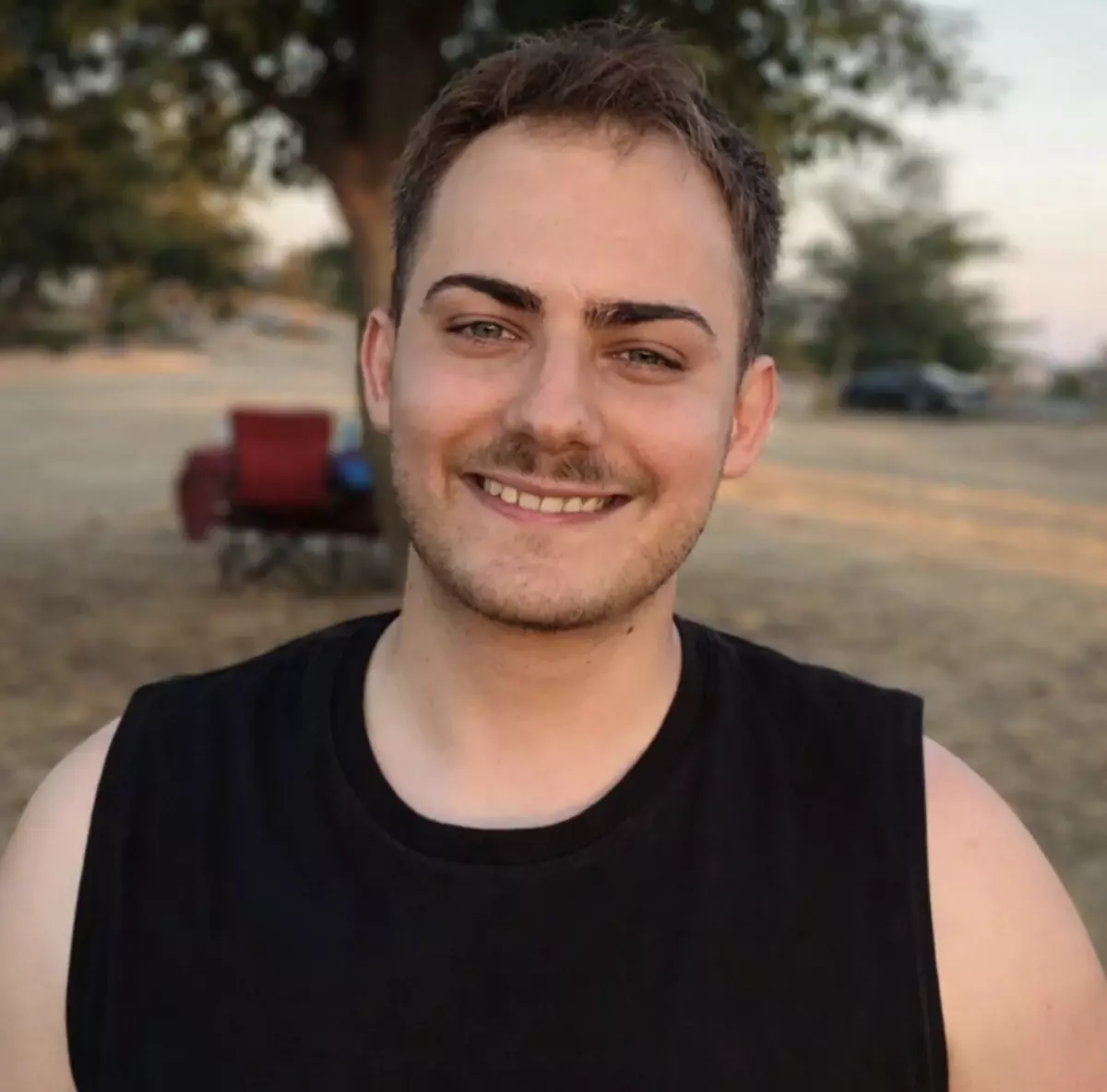 Kağıthane'de Teras Kazası: Peyzaj Mimarı Ahmet Hakan Gökbulut Hayatını Kaybetti