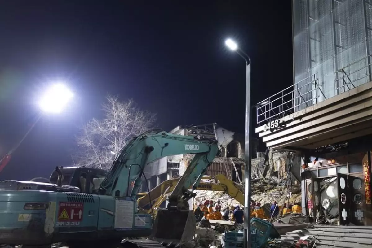 Heilongjiang'da Bina Çökmesi: 7 Kişi Hayatını Kaybetti