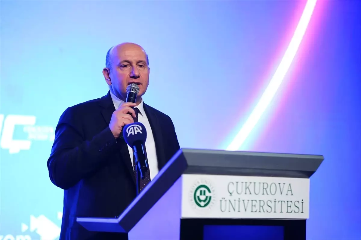 Adana’da Gençler İçin Bölgesel Kariyer Fuarı DABKAF’26 Açıldı