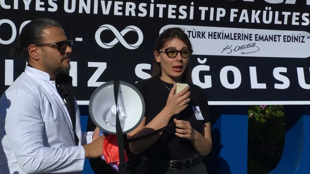 Kayseri’de Alkollü Sürücünün Yol Açtığı Ölüm İçin Aile Basın Toplantısı Düzenledi