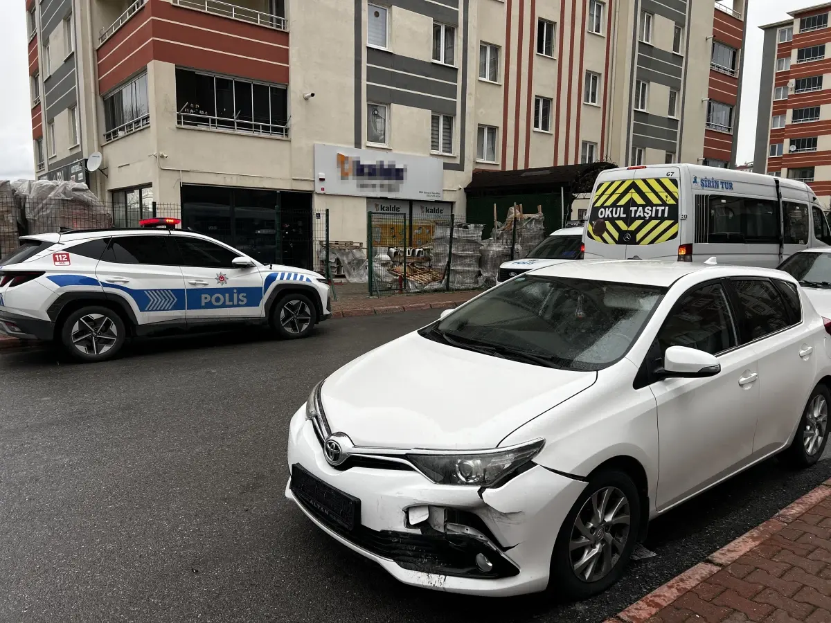 Kayseri Kocasinan’da Bıçaklı Saldırı: Bir Kişi Yaralandı