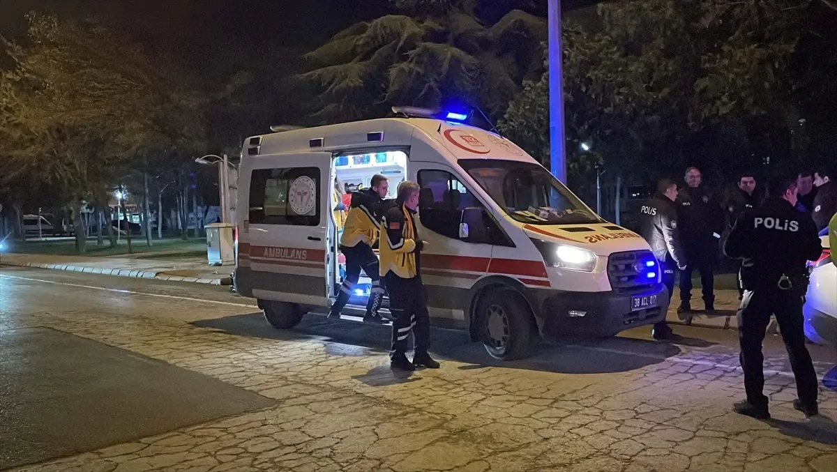 Kayseri'de 16 Yaşındaki Ehliyetsiz Motosiklet Sürücüsüne 336 Bin Lira Para Cezası Kesildi