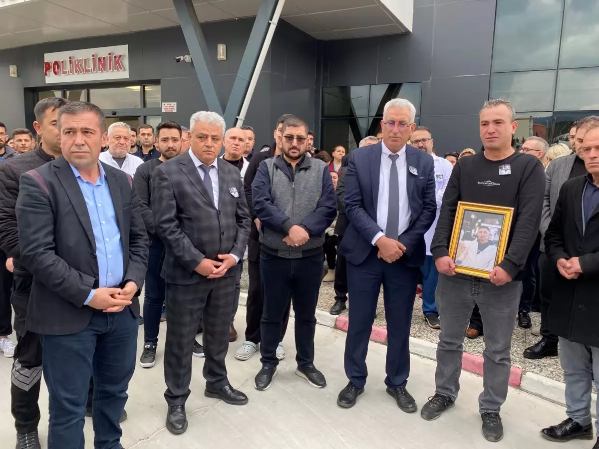 Alaşehir'de Genç Memur TIR Çarpması Sonucu Hayatını Kaybetti