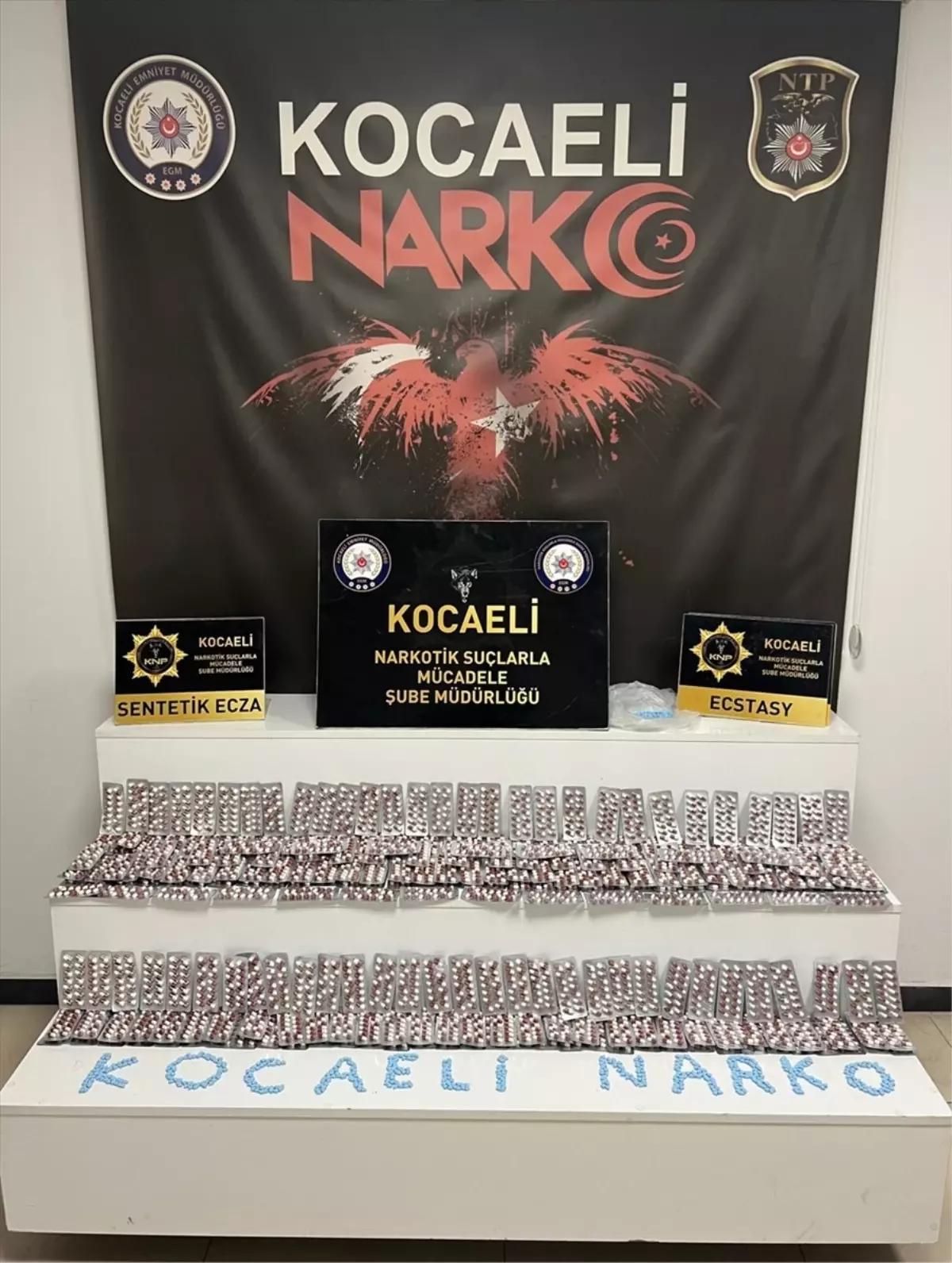 Kocaeli'de Büyük Uyuşturucu Operasyonu: 3 Şüpheli Tutuklandı, 210 Gr Sentetik Madde Ele Geçirildi