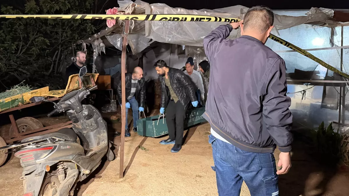 Antalya’da 25 Yaşındaki Suriyeli Kadın Silahla Vurularak Öldürüldü