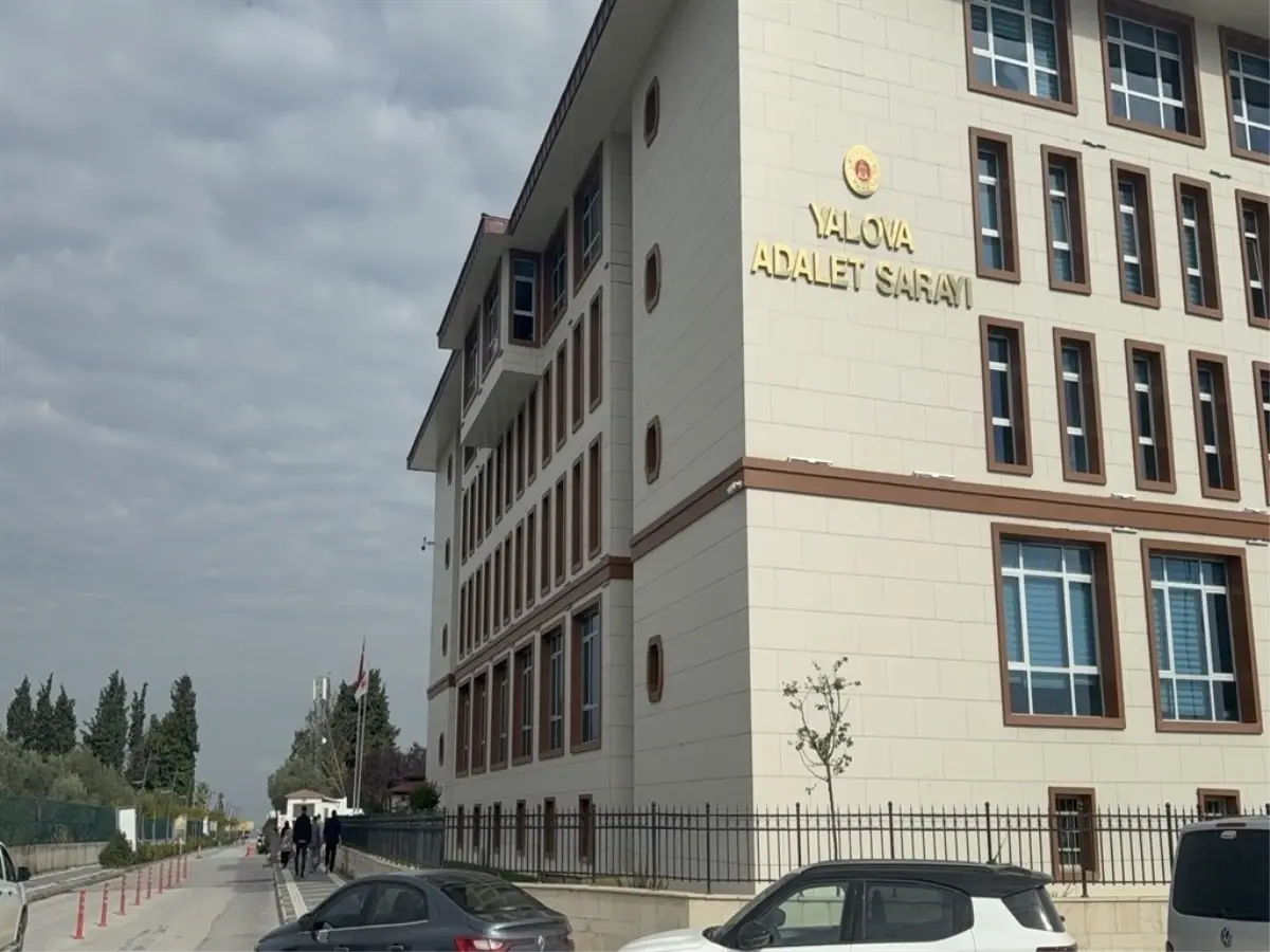 Yalova Göç İdaresi Müdürü Rüşvet ve Usulsüzlük İddialarıyla Görevden Alındı
