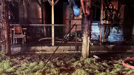 Yangın sonrası söndürülen ev