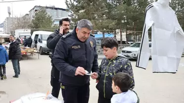 Erzurum Emniyet Müdürü Karaburun, İmam Hatip Öğrencileriyle Futbol Sahasında Buluştu