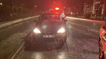 Polis memuru ve kaçmaya çalışan sürücü