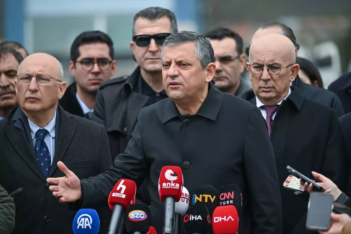 Özgür Özel, Etimesgut Belediyesi Zimmet Soruşturmasıyla İlgili Açıklama Yaptı