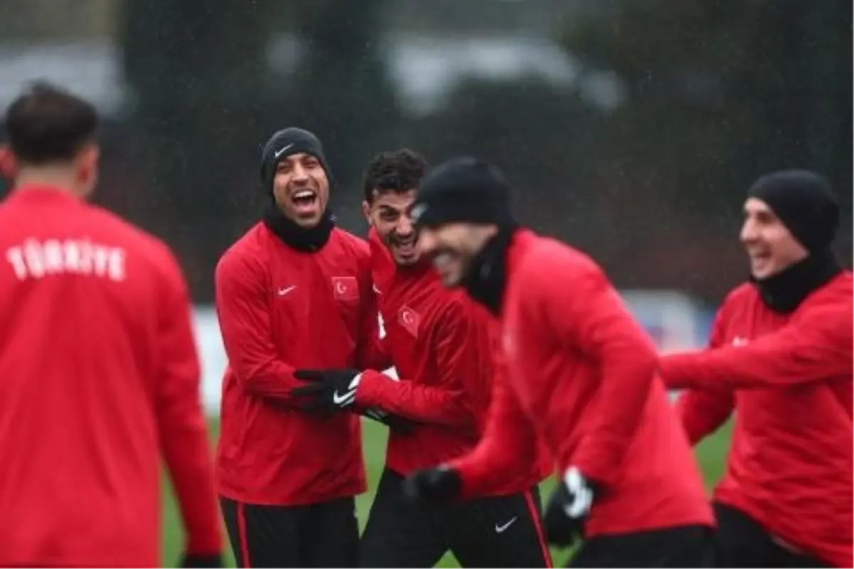 A Milli Takım Priştine'de 2026 Dünya Kupası Play-off Hazırlıklarını Tamamladı