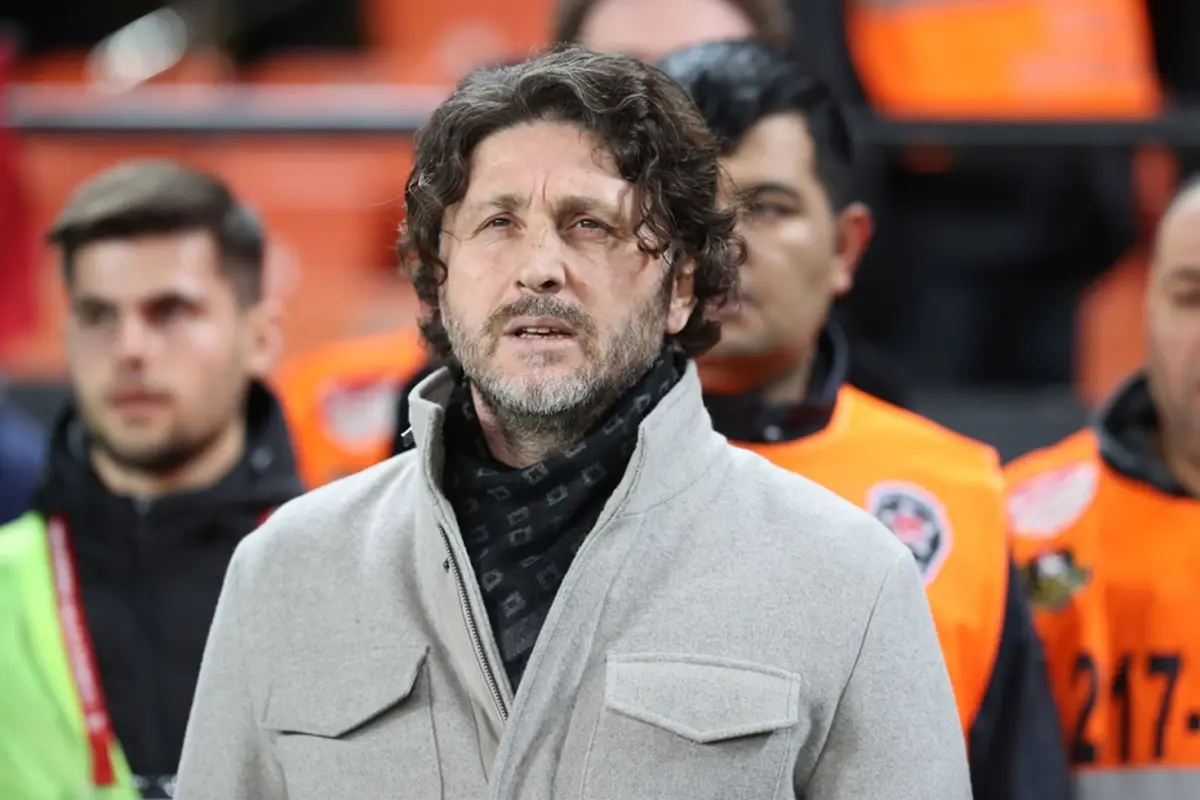 Trabzonspor'un Fatih Tekke Dönemi: İstanbul Üç Devine Karşı Şansını Deneyecek