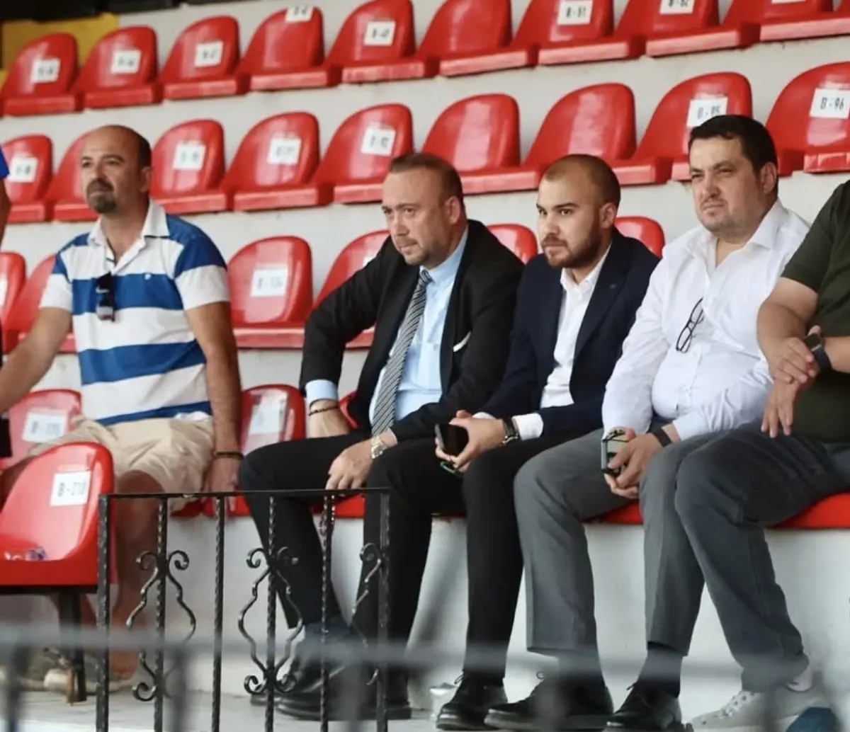 Uşakspor Play-Off Yolunda Son Şansı Kaçırdı: Alanya 1221 FK'ya Yenildi