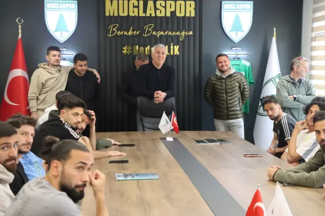 Besim Durmuş maç sonrası açıklama yapıyor