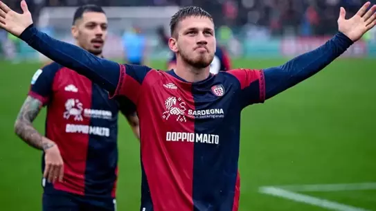 Semih Kılıçsoy'un Güçlü Bacakları Milli Takım Kampında Gündemde