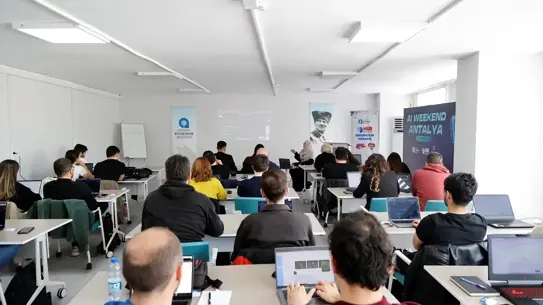 AI Weekend Antalya gençlere yapay zeka eğitimi