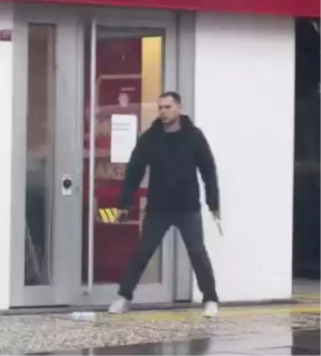 Olay anındaki güvenlik kamerası görüntüsü