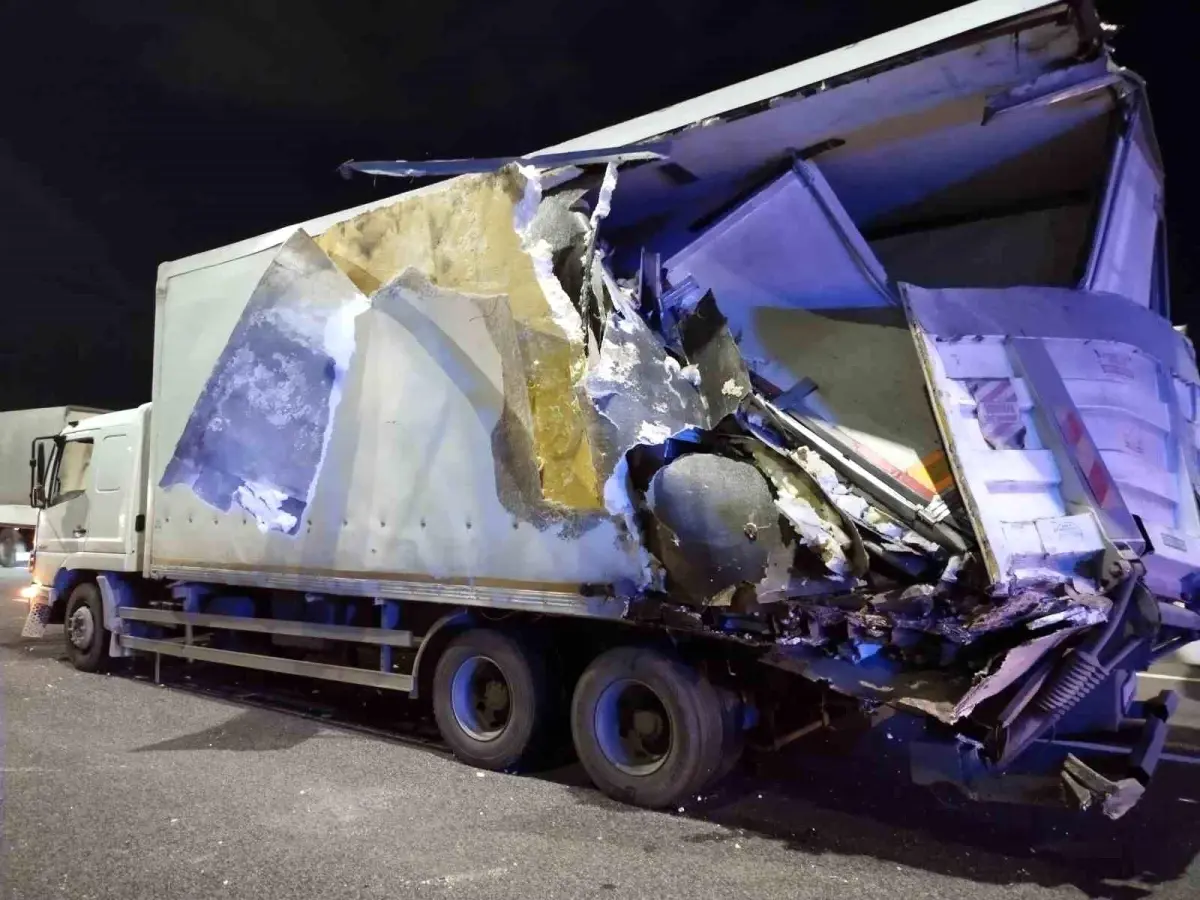 Kuzey Marmara Otoyolu'nda Otobüs Kazası: 10 Yaralı