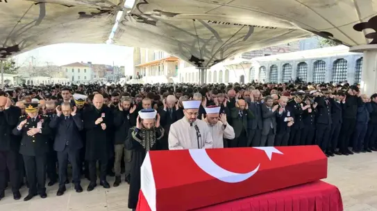 Kuzey Marmara Otoyolu'nda polis memuru Mustafa Aydın