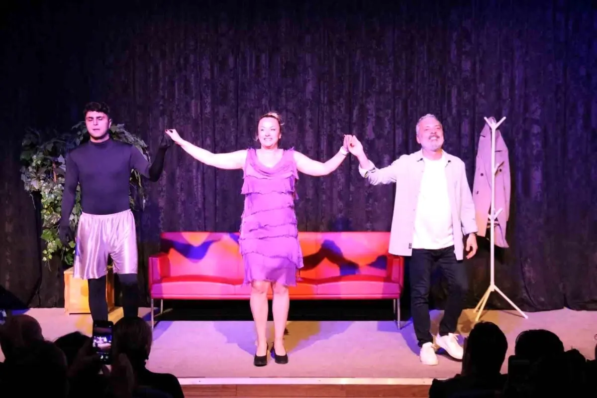 Aydın’da Kültür ve Sanat Şenliği Coşkuyla Açıldı