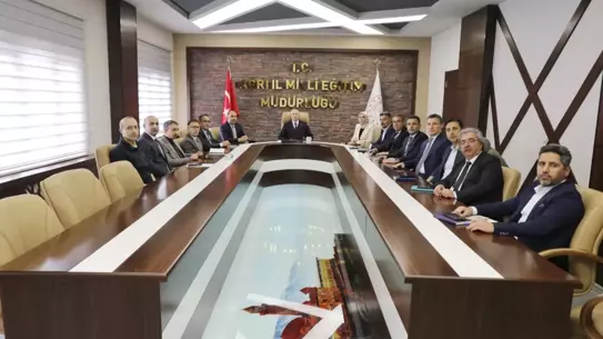 Ağrı’da eğitim projeleri sunumu