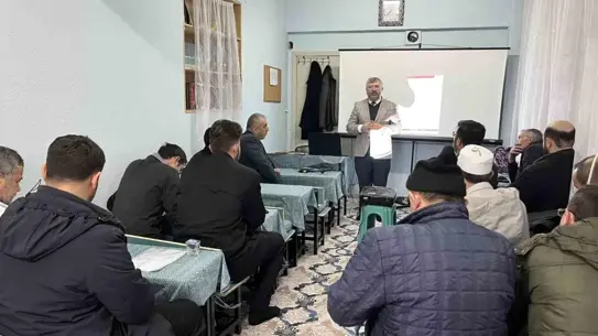 Vaaz eğitimi sırasında yapılan uygulamalı çalışma