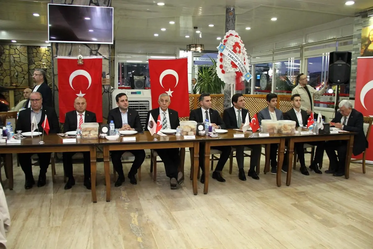 Manisa’nın Kula İlçesinde İş Dünyasına Değerli Ödüller: Kent Ekonomi Töreni