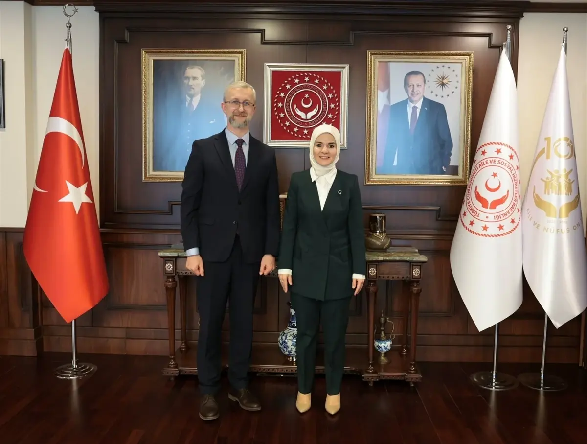 Bakan Göktaş ve Ukrayna Büyükelçisi'nden Aile Politikaları Üzerine Kritik Görüşme