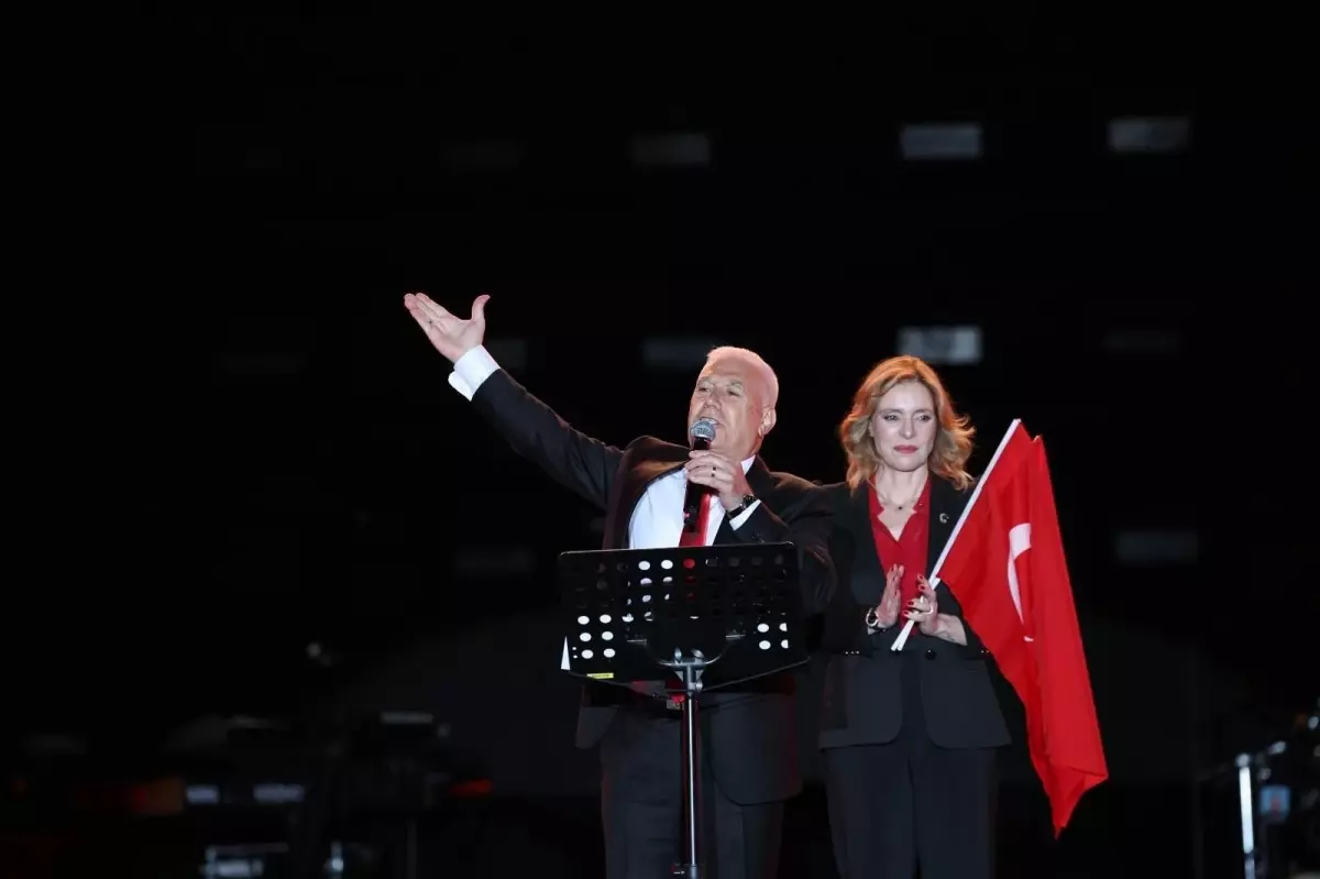 Bursa Büyükşehir Belediye Başkanı Bozbey, Gözaltı Olayını Sanal Medyada Açıklıyor