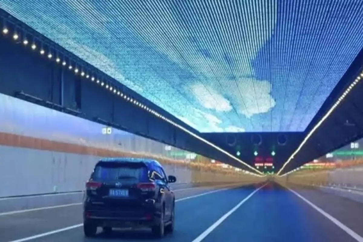 Çongçing'de Tünel Çalışmasında Trajik Patlama: 4 İşçi Öldü, 12 Yaralı