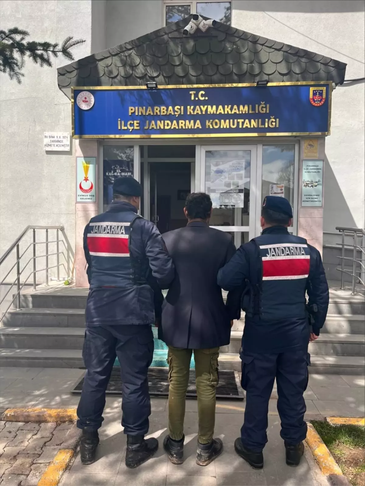 Kayseri Pınarbaşı'nda Köpek Şiddeti Olayı: Şüpheli Gözaltına Alındı