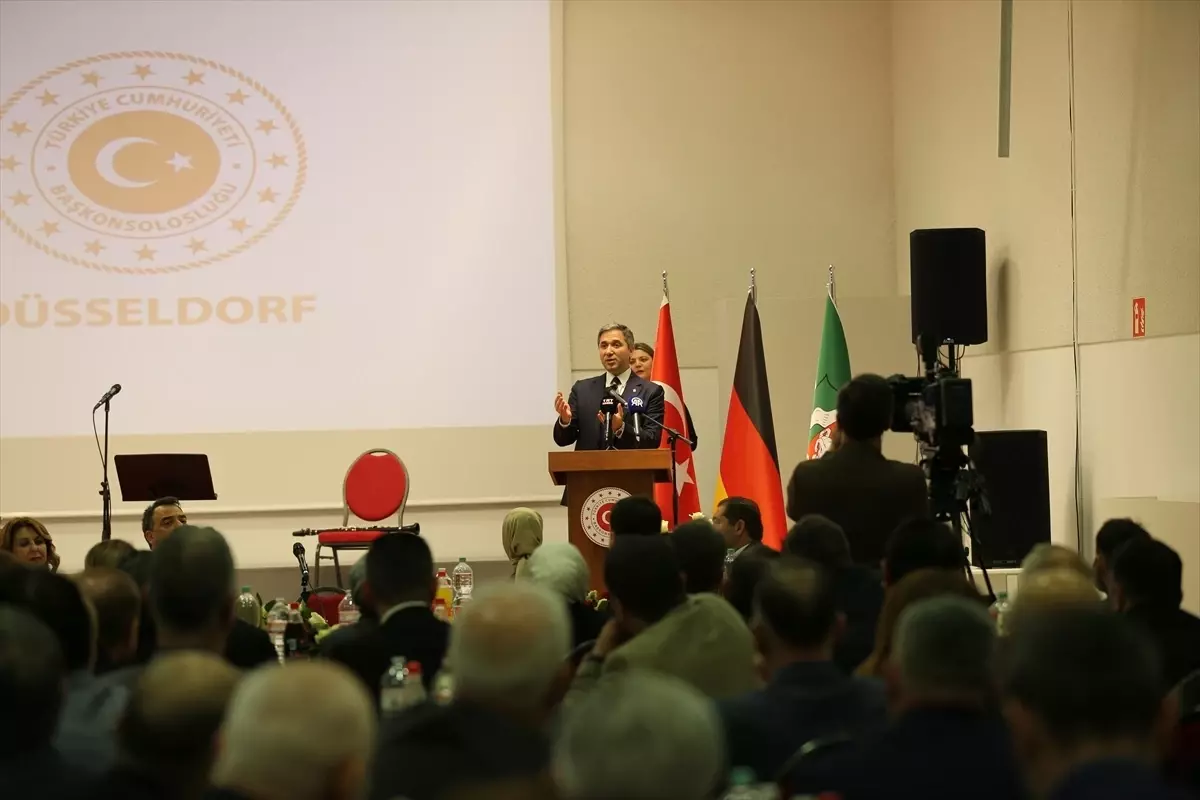 Düsseldorf'ta TBMM Heyeti, Türk-Alman Dostluk Grubuyla Görüştü