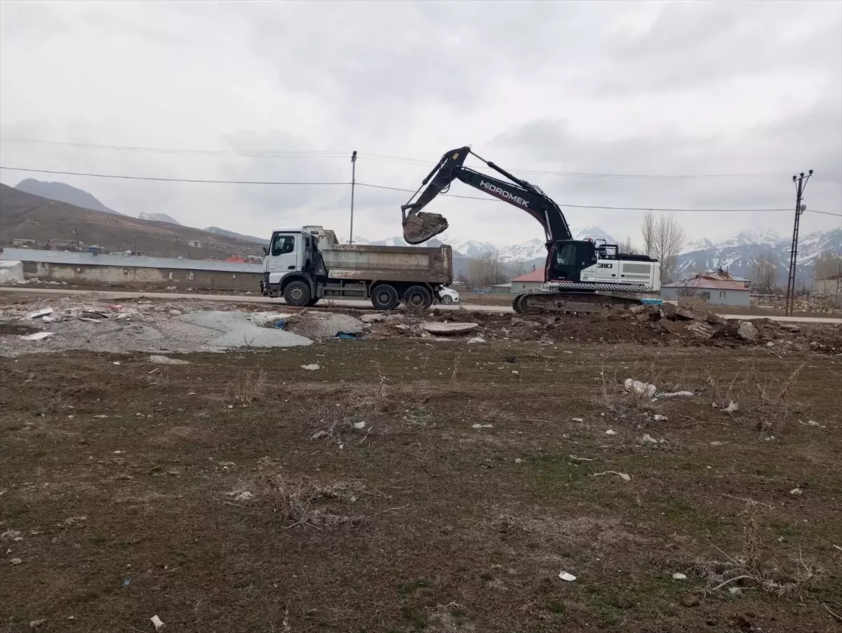 Van’da Çevre Temizliği: 702 Metreküp Moloz Denetimi Sonuçları