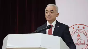 Tuva Cihangir Atasever uzayda deney yapıyor