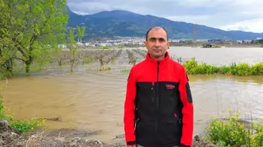 Gediz Nehri taşkını sonrası su altında kalan bağlar