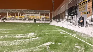 Kar altında kapalı yol