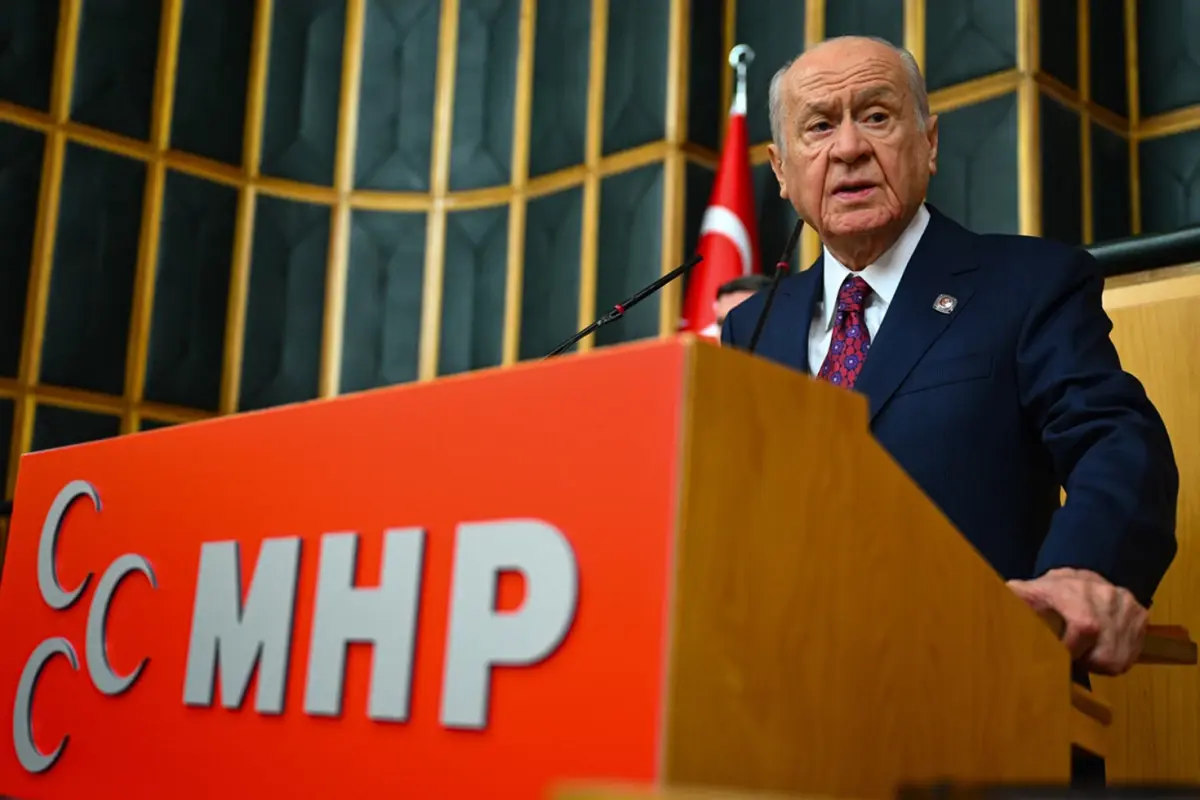 Bahçeli'den İran’a Destek Mesajı: Bölgesel Kardeşlik ve Hukukun Savunusu