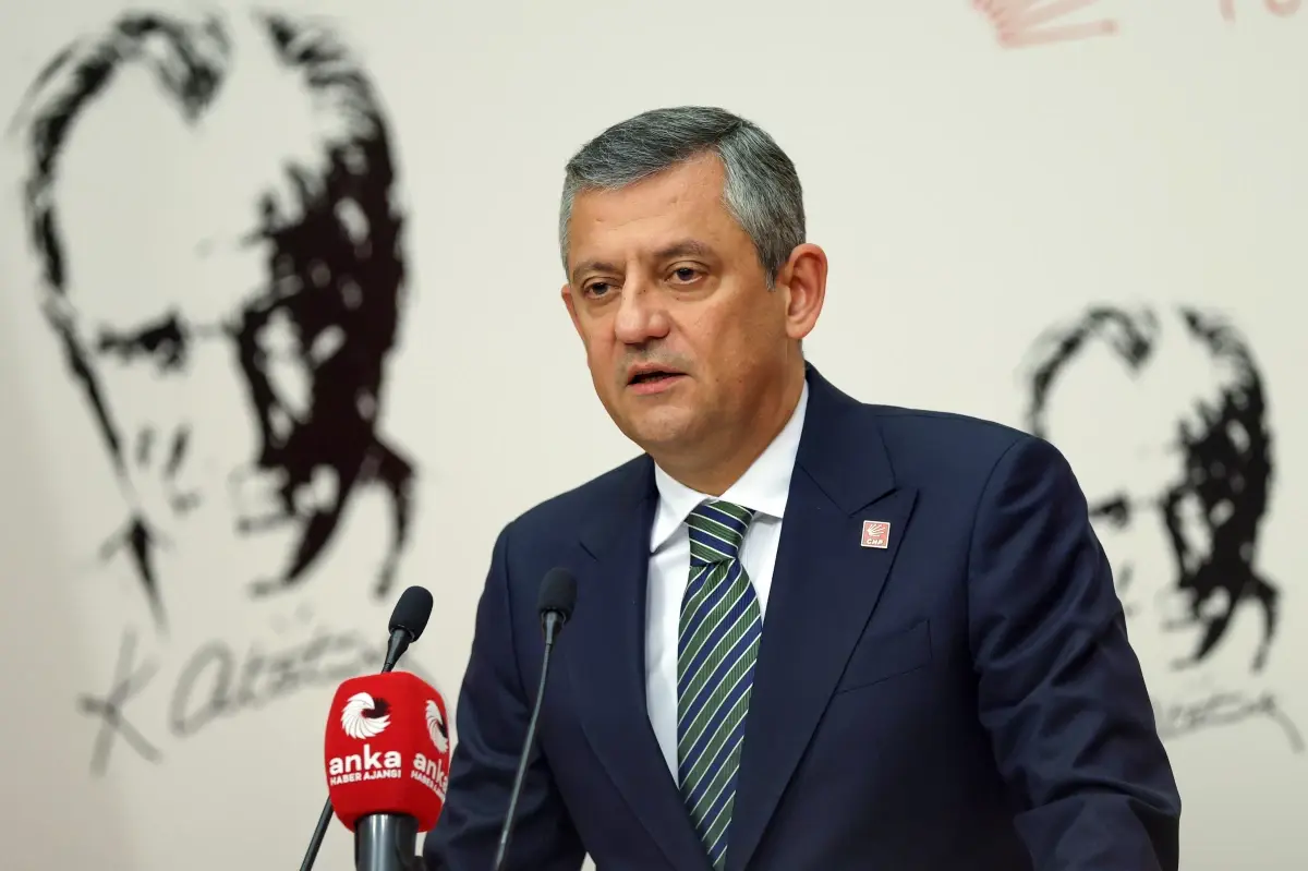 Özgür Özel, CHP’nin Direniş Kararlılığını Vurguladı