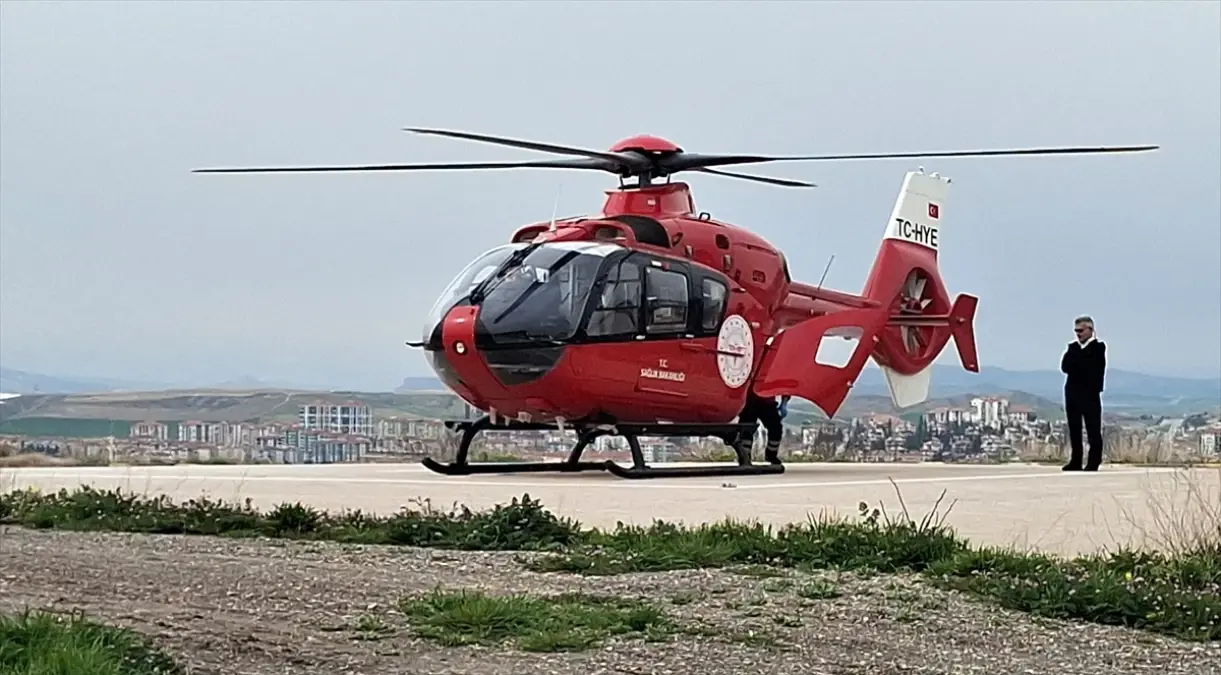 Beypazarı'nda 67 Yaşındaki Hastanın Beyin Kanaması Ankara'ya Hızlı Uçakla Nakledildi