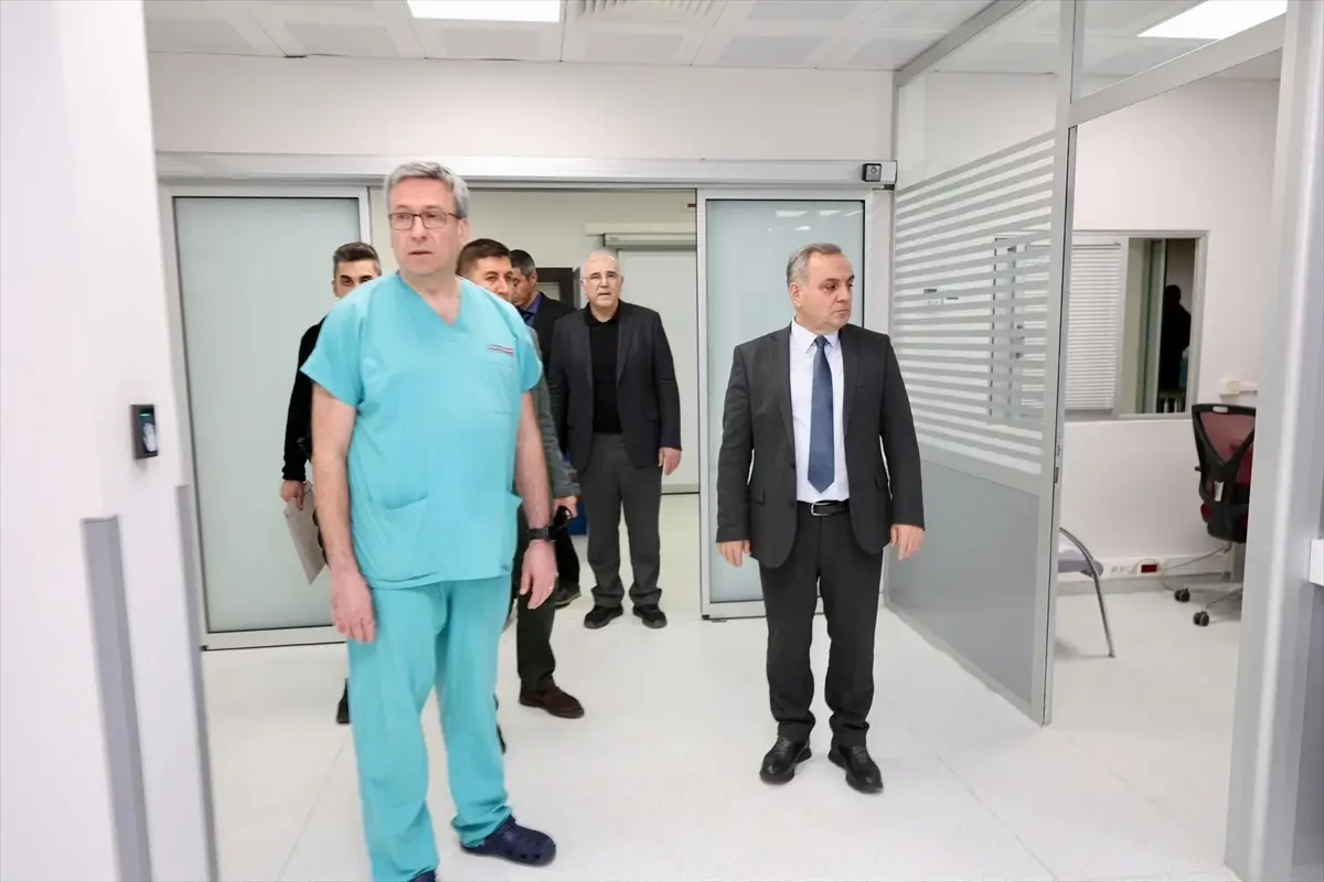 Erciyes Üniversitesi PET‑CT Ünitesi Modernizasyonu: Rektör Altun’un Ziyareti ve Yenilikler